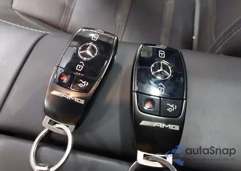 2022 Mercedes-Benz Amg Gle 63 Coupe S 4Matic z USA, uszkodzony, nr VIN 4JGFD8KB9NA797230